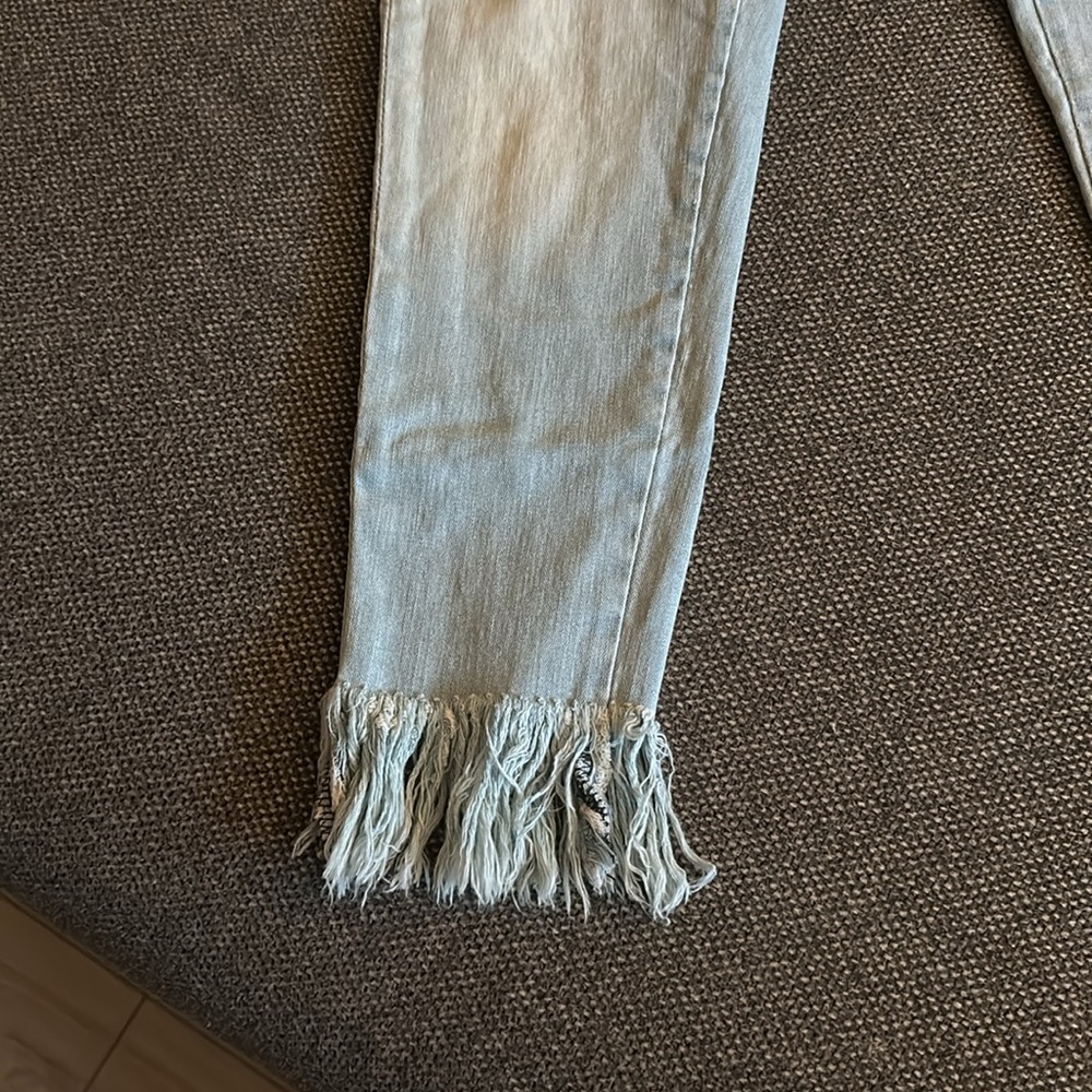 Zara Basic Denim - Picture 2 of 5